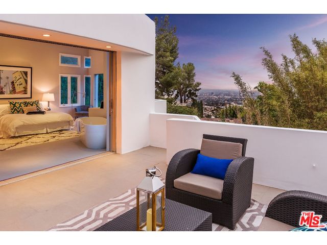 Hollywood Hills Home For Sale in Outpost Estates | Hollywood Hills Real Estate | Hollywood Hills Homes For Sale