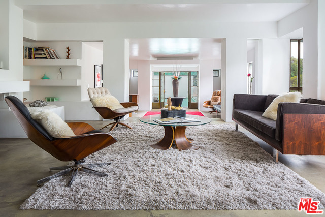 Frank Lloyd Wright Samuel Navarro House For Sale | The Shelhamer Real Estate Group | Los Feliz Real Estate