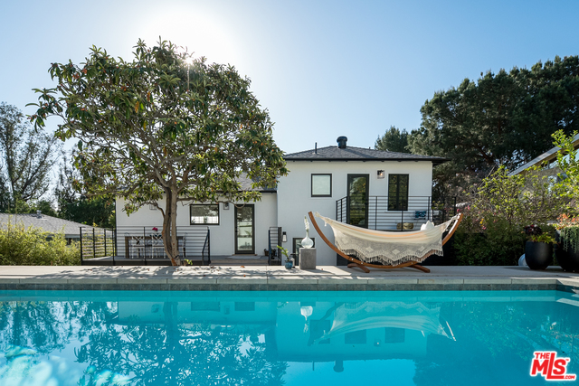 Traditional Twist with Pool and Detached Unit in Silver Lake | Silver Lake Real Estate Agent | Silver Lake House For Sale