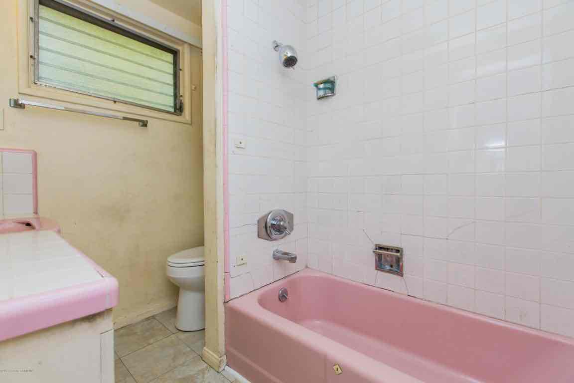 Highland Park Fixer House For Sale-417 LEWIS ST, Highland Park Homes For Sale in Los Angeles, Find a Highland Park Real Estate Agent Glenn Shelhamer