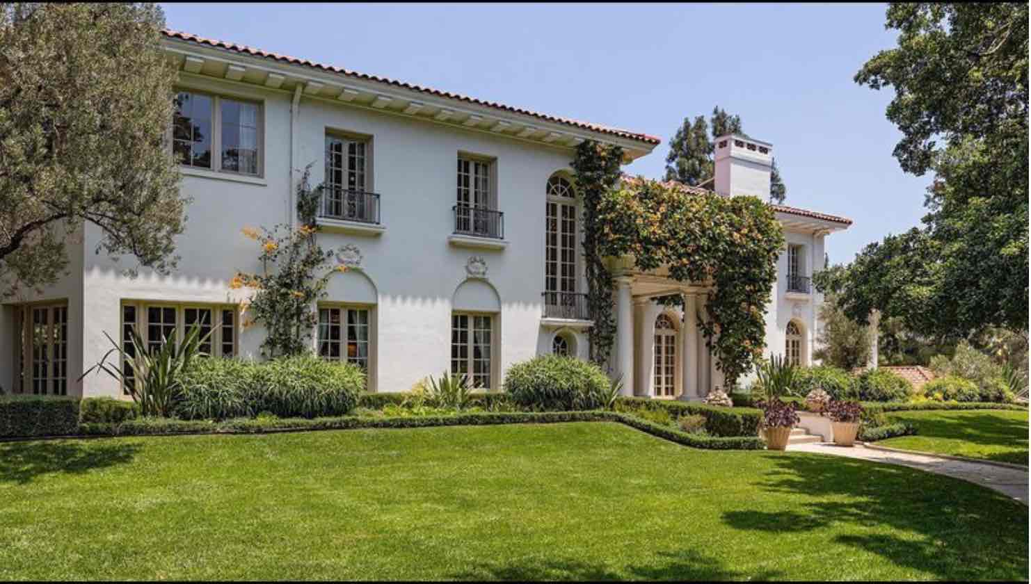 Celebrity Home Sales Prices in Los Angeles Soared in 2017, Homes of the rich and famous, movie star homes in Los Angeles, Celebrity houses for sale