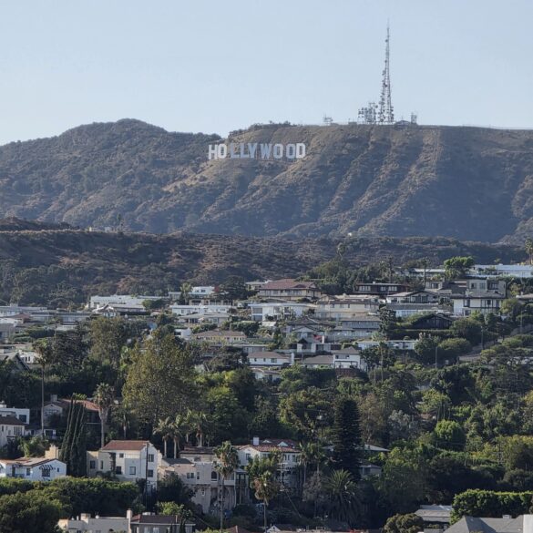 Hollywood sign view from Silver Lake